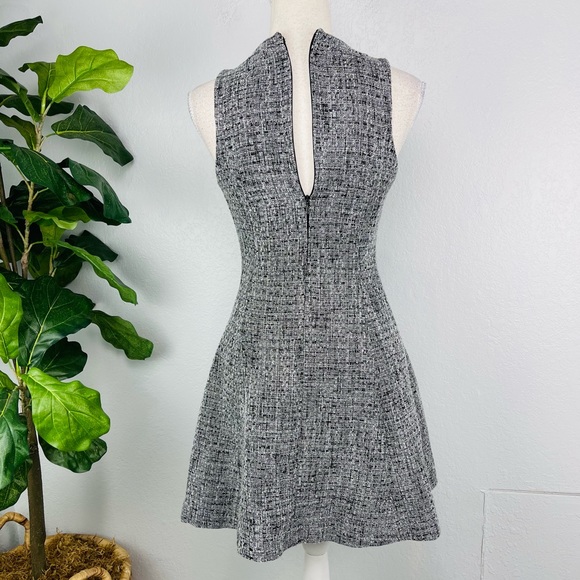 Banana Republic Black & White Tweed Sleeveless Elagabalus Circle Dress - Picture 2 of 6
